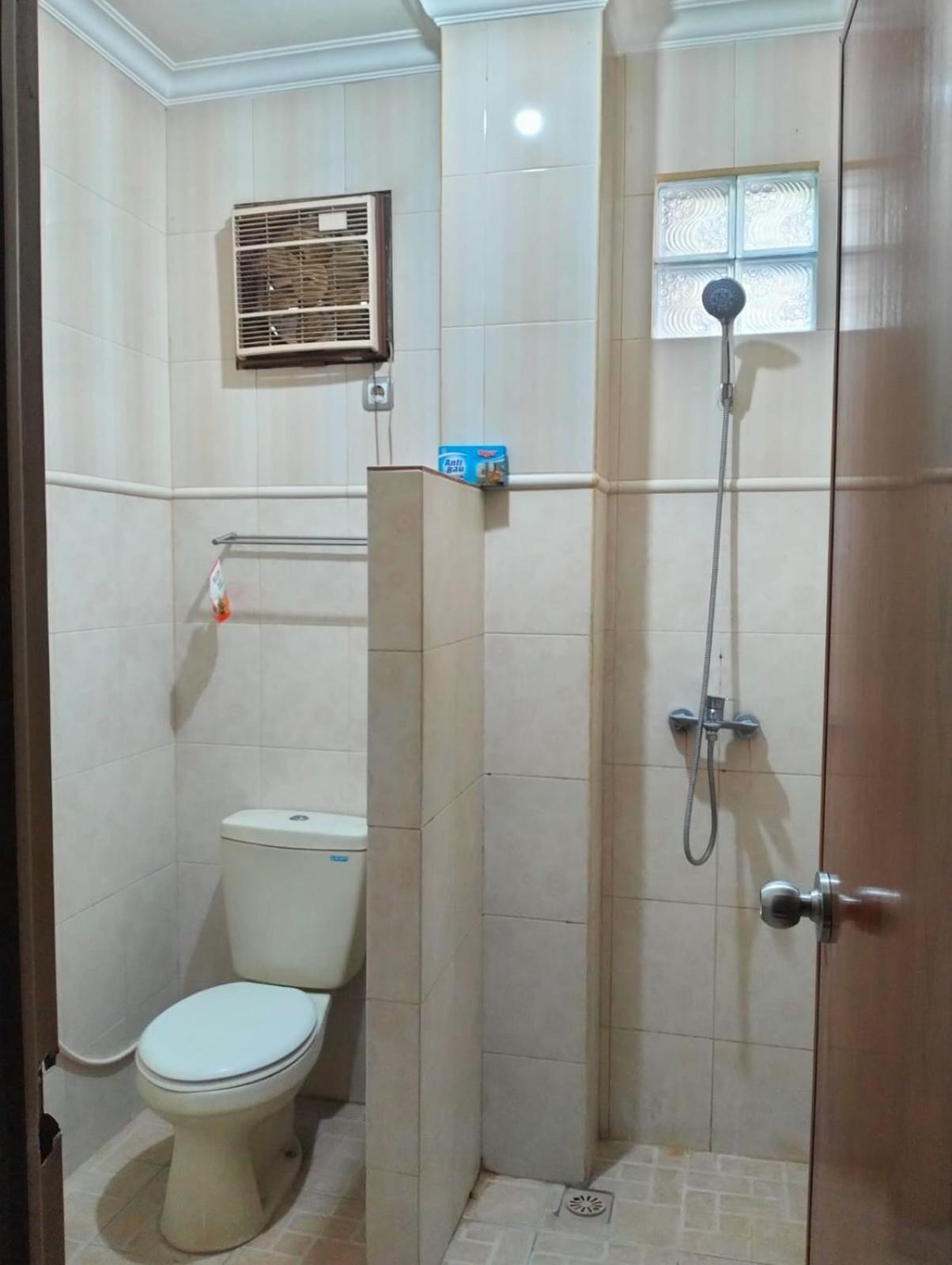 Nakula Familiar Inn Denpasar  Ngoại thất bức ảnh